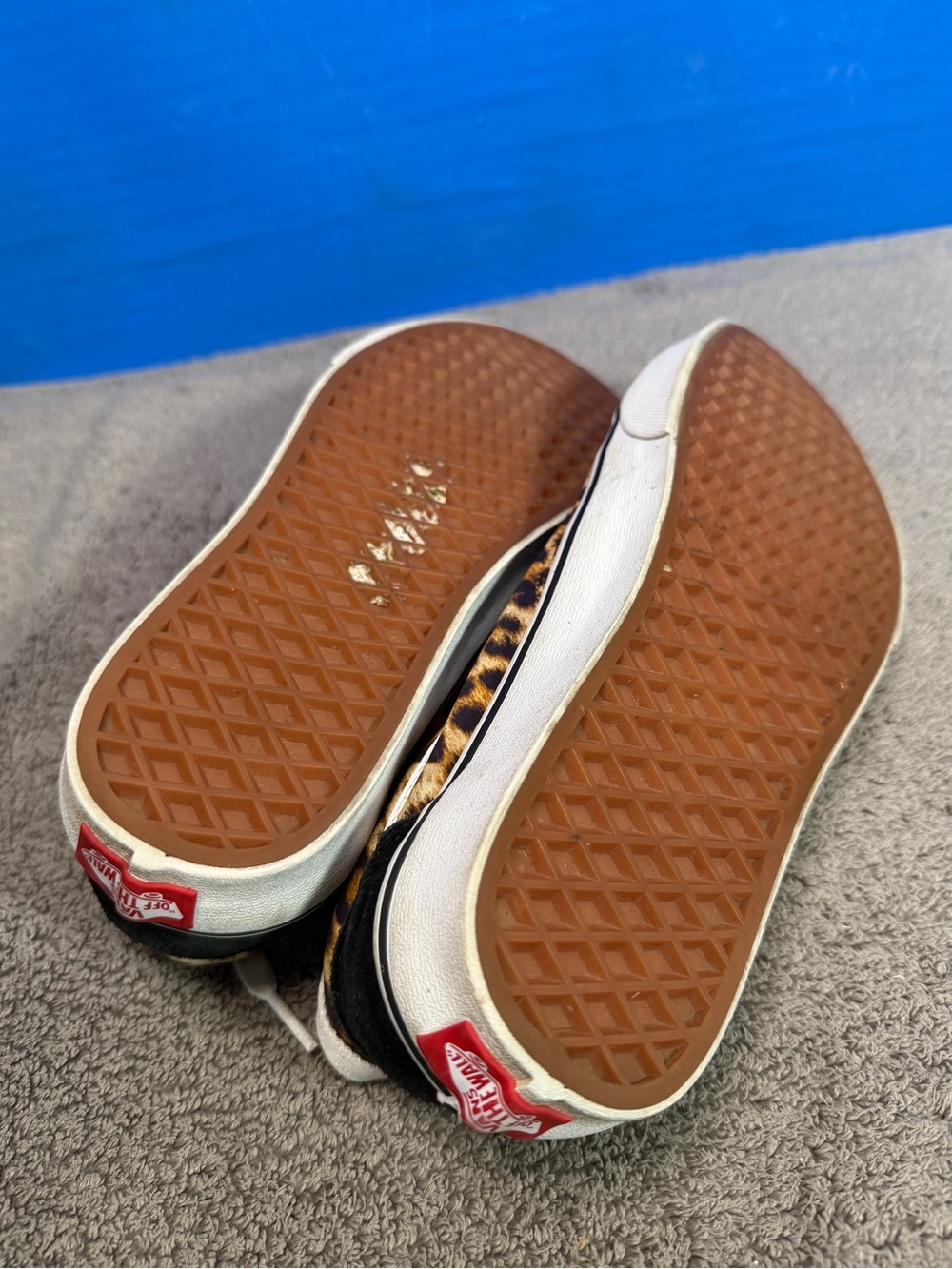 Vans - Picture 5 of 5